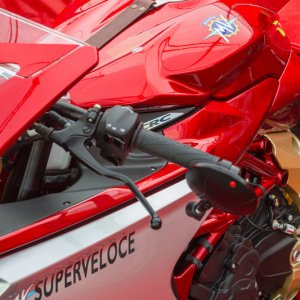 mva-agusta-superveloce-800-serie-oro-34