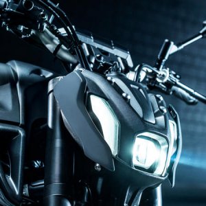 yamaha-mt-07-2021-13