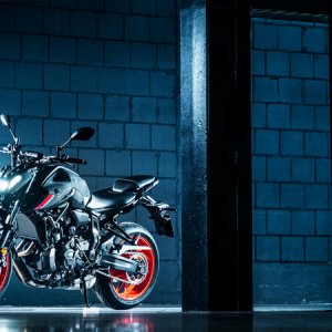 yamaha-mt-07-2021-24