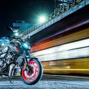 yamaha-mt-07-2021-29