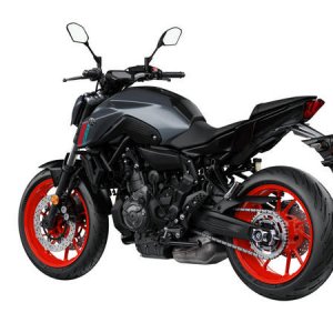 yamaha-mt-07-2021-32