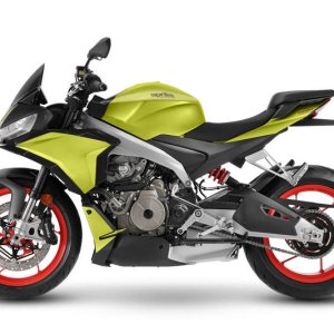 aprilia-tuono-660-2021-4