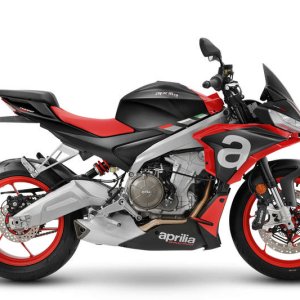 aprilia-tuono-660-2021-8