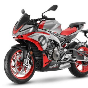 aprilia-tuono-660-2021-12