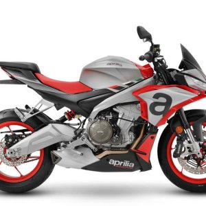 aprilia-tuono-660-2021-13