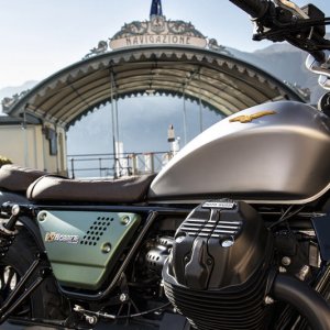 moto-guzzi-V9-Bobber-Centenario-2021-36