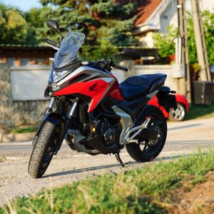 honda-nc750x-2021-korolynagyP-1