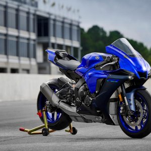 yamaha-yzf1000R1-2022-5