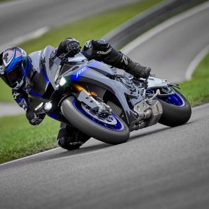 yamaha-yzf1000R1-spl-2022-4