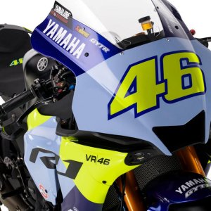 yamaha-r1-gtr-vr46-tribute-valentino-rossi-10