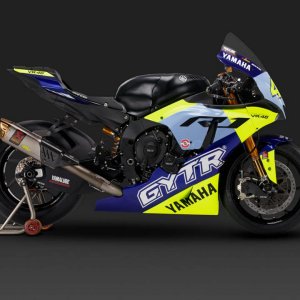 yamaha-r1-gtr-vr46-tribute-valentino-rossi-17