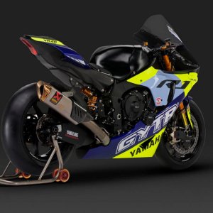 yamaha-r1-gtr-vr46-tribute-valentino-rossi-19