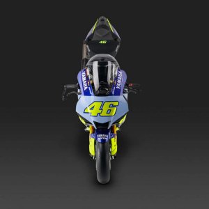 yamaha-r1-gtr-vr46-tribute-valentino-rossi-20