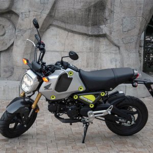 honda-msx125-grom-2021-25