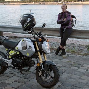 honda-msx125-grom-2021-35