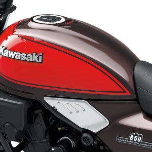 kawasaki-Z650RS-2022-01