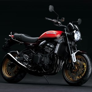 kawasaki-Z900RS-2022-01