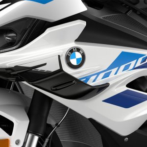 BMW-S1000RR-2023-1