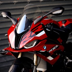 BMW-S1000RR-2023-28