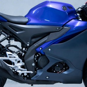 yamaha-yzf-r125-2023-19