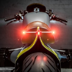 bmw-motorrad-r18-iron-annie-20