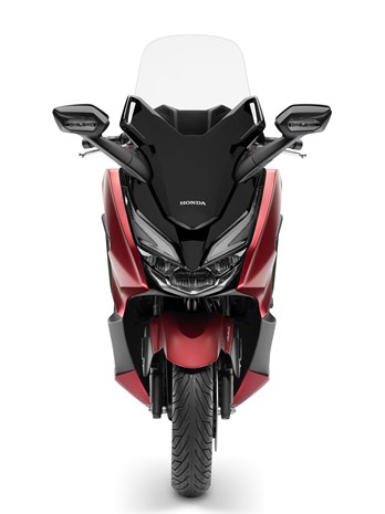 131698_2018_Honda_Forza_125