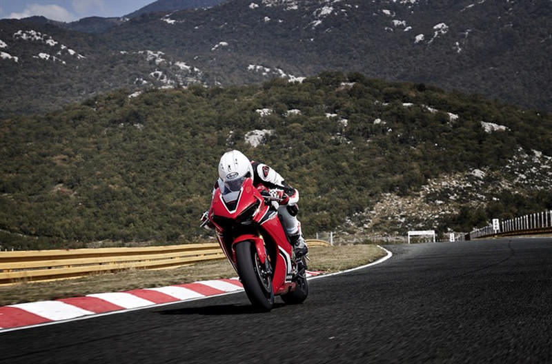 17YM CBR1000RR Fireblade