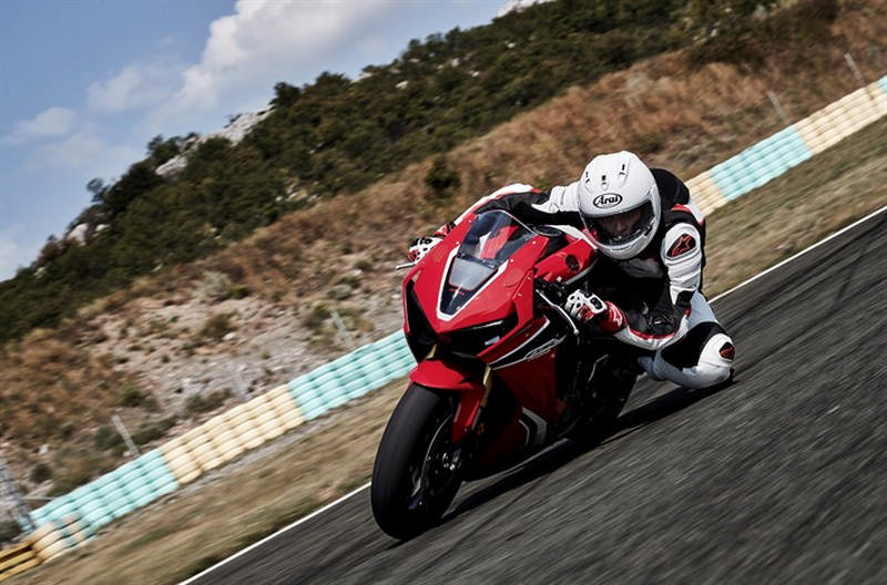 17YM CBR1000RR Fireblade