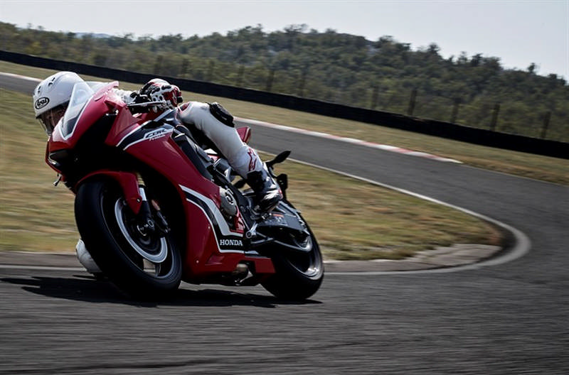 17YM CBR1000RR Fireblade