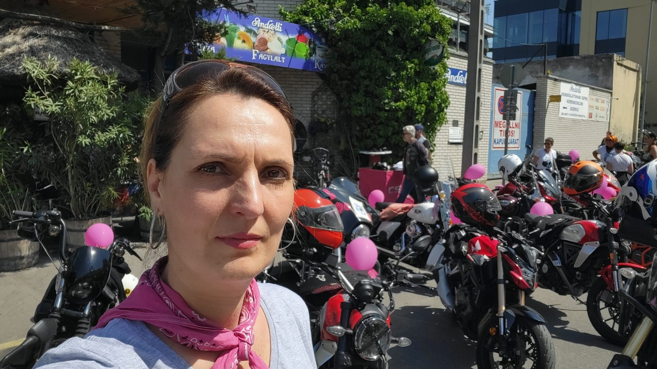 19-nemzetkozi-noi-motoros-nap-felvonulas--20.jpg