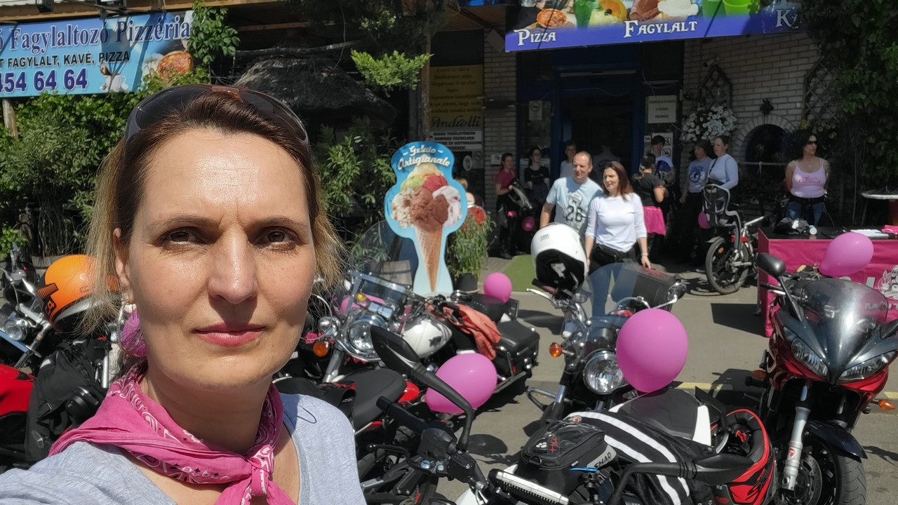 19-nemzetkozi-noi-motoros-nap-felvonulas--21.jpg
