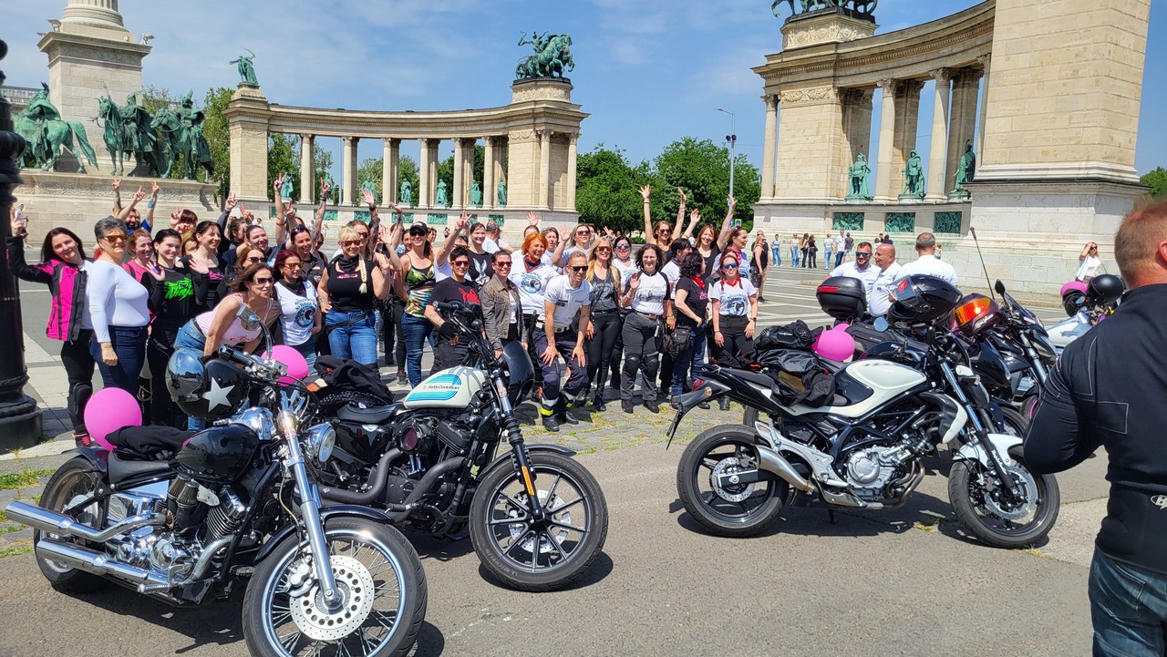 19-nemzetkozi-noi-motoros-nap-felvonulas--43.jpg