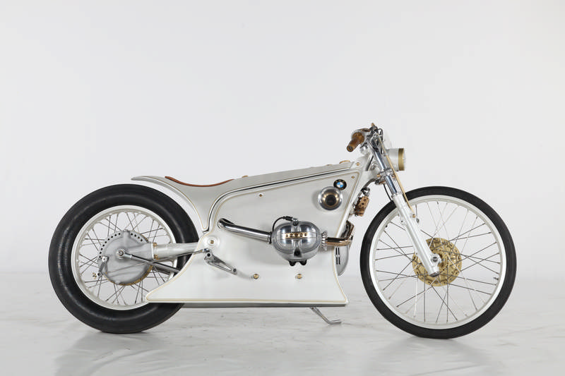 2nd Cafe Racer, Kingston Custom - BMW White Phantom