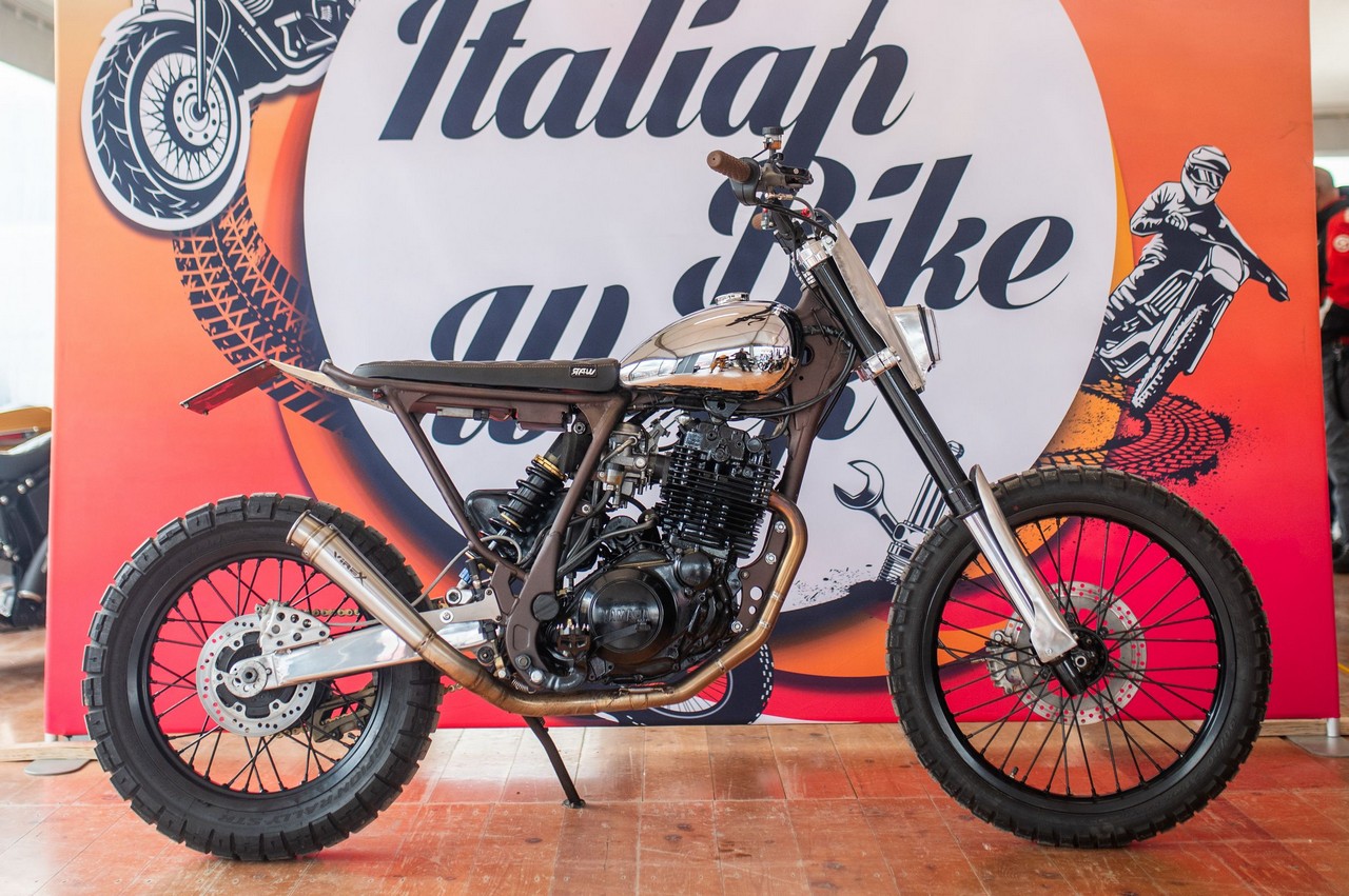 CUSTOMBIKESHOW_IBW24_SCRAMBLER_2.jpg