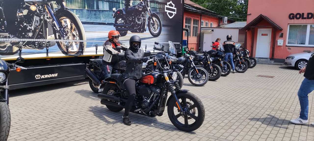 harley-on-tour-2022-nyiregyhaza-csajok-44