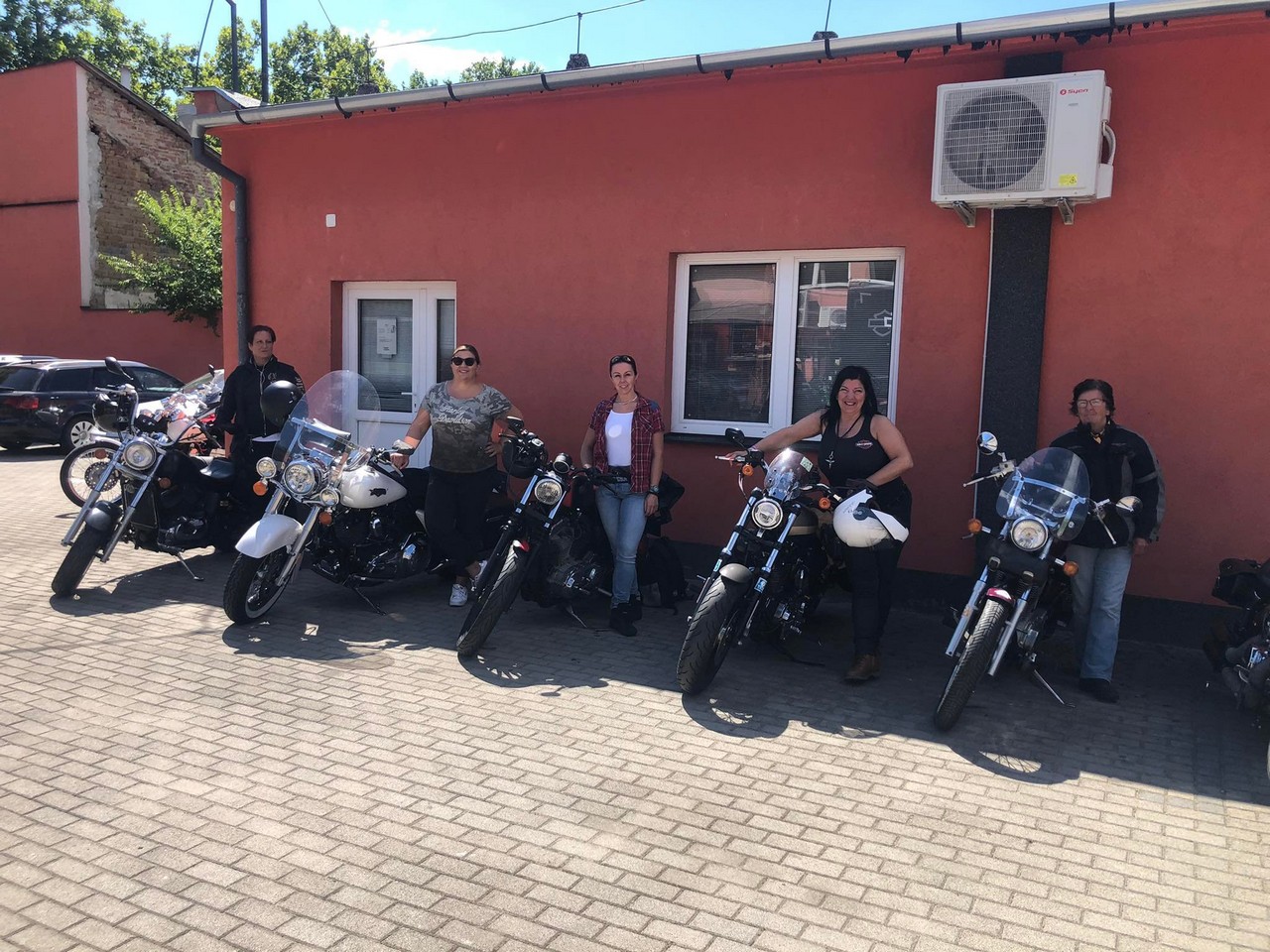 harley-on-tour-2022-nyiregyhaza-csajok-6