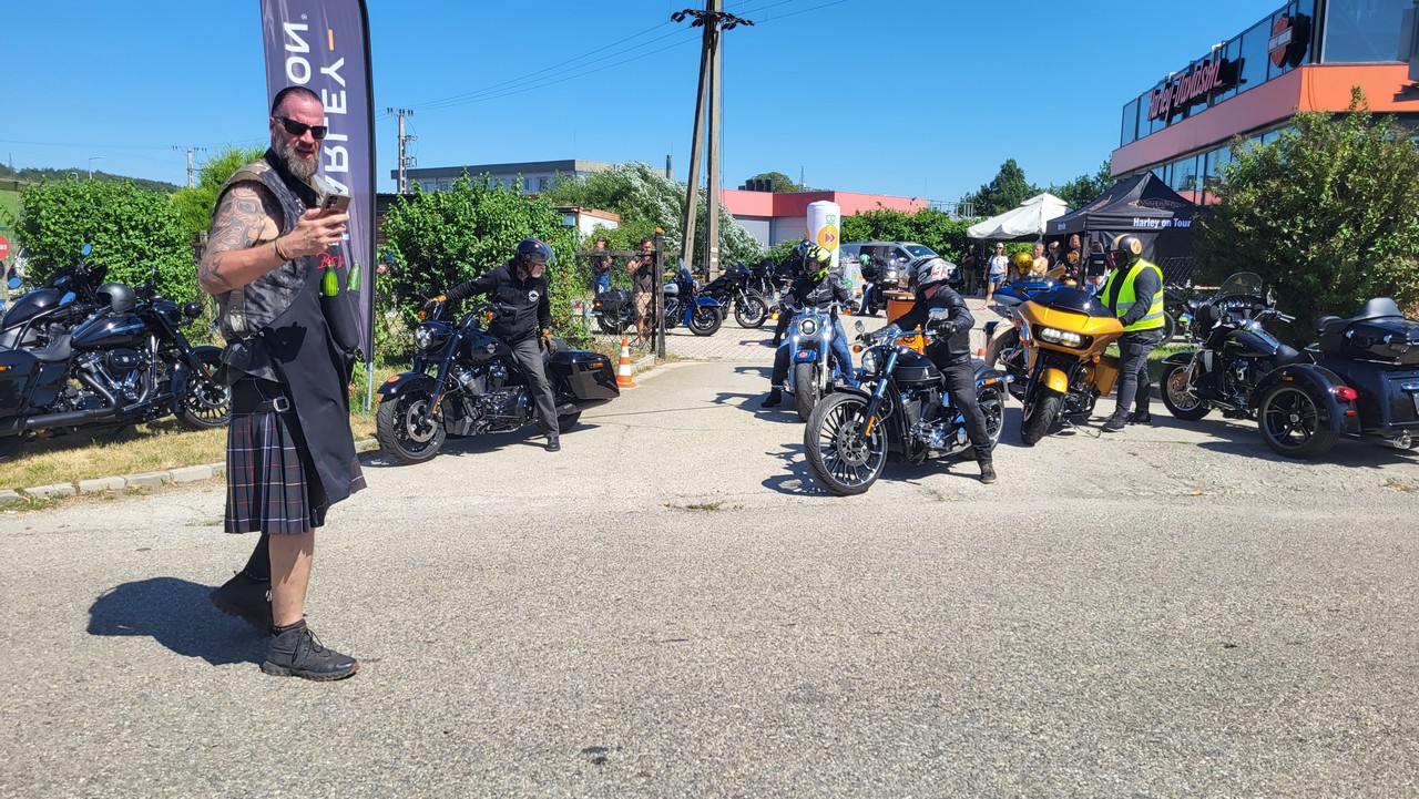 harley-on-tour-sopron-2023-nana-23