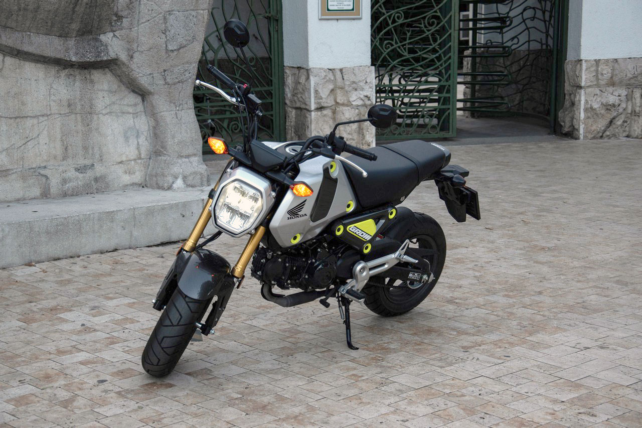 honda-msx125-grom-2021-24