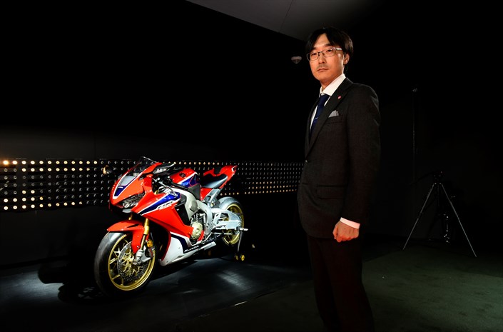 Intermot 2016 - 17YM CBR1000RR Fireblade SP/SP2 and 17YM CB1100 EX/RS