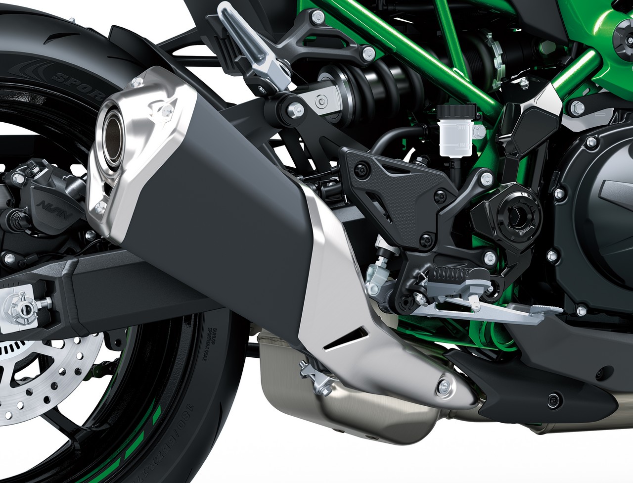 kawasaki-z900-2025-15.jpg