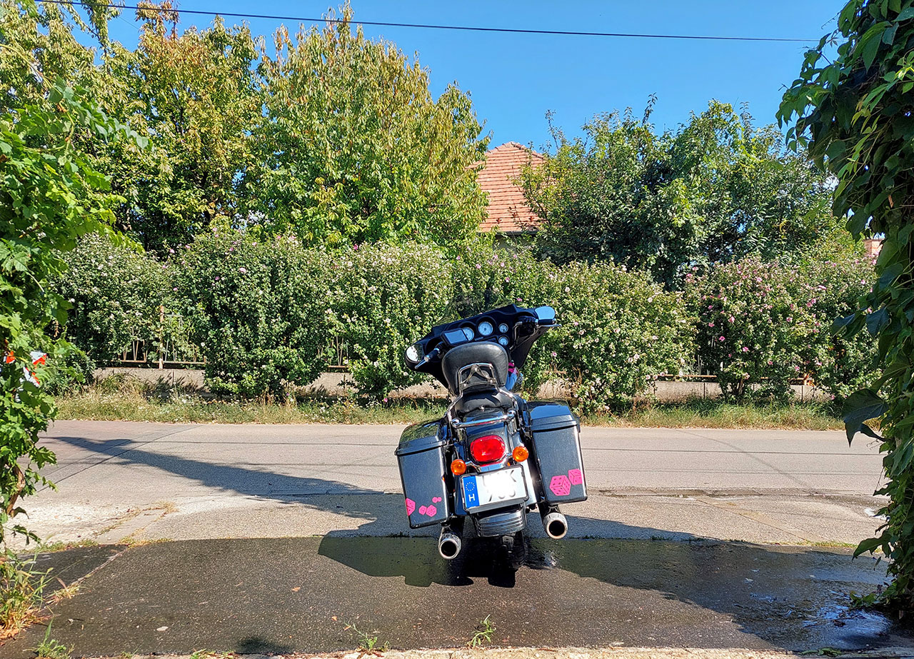 Motormosás Street Glide