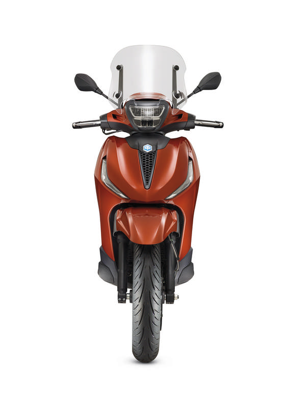 piaggio-beverly-hpe-400-S-2021-11