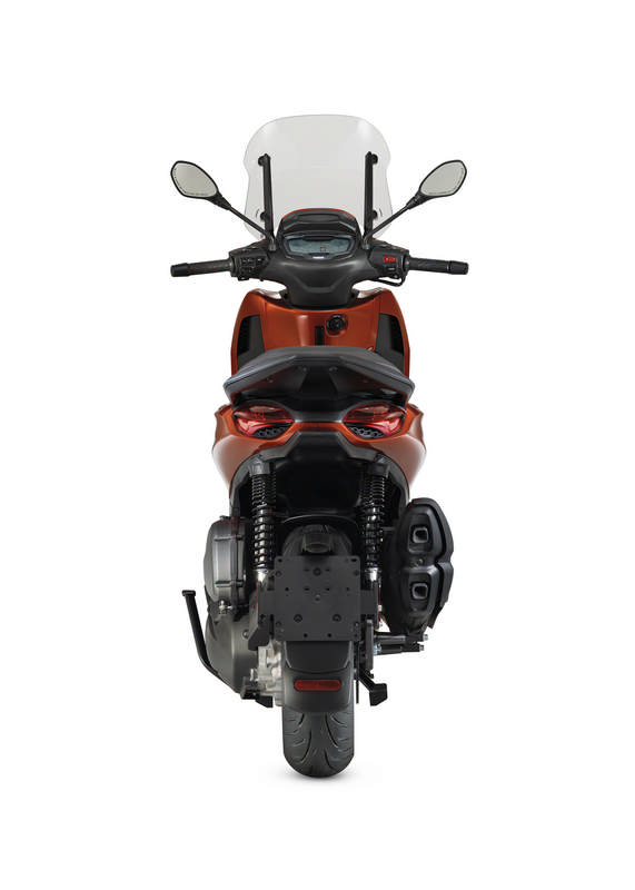 piaggio-beverly-hpe-400-S-2021-15