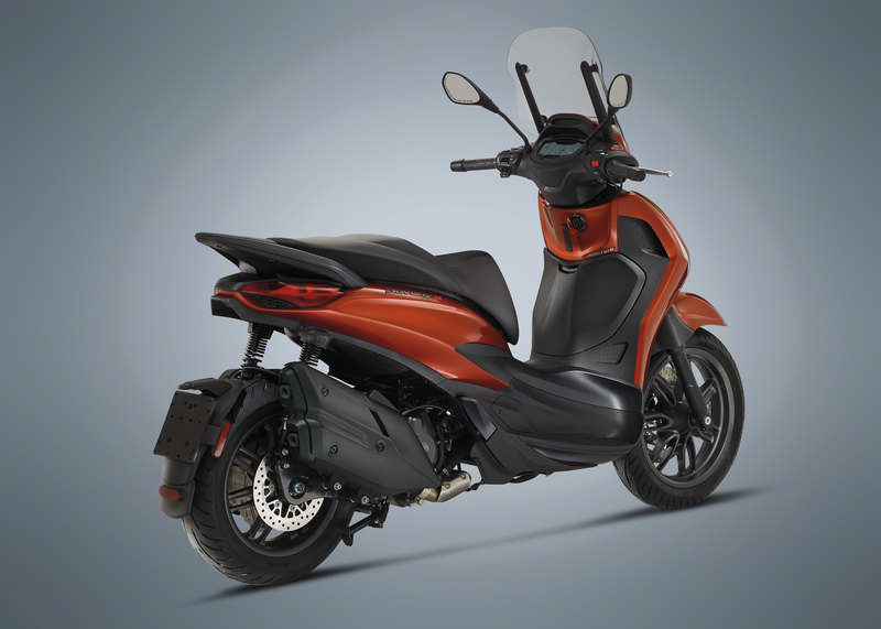 piaggio-beverly-hpe-400-S-2021-6