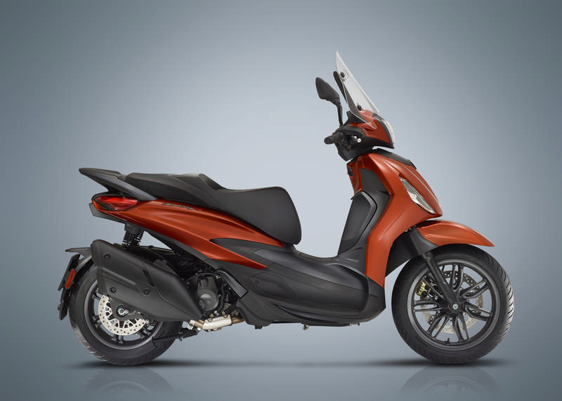 piaggio-beverly-hpe-400-S-2021-8