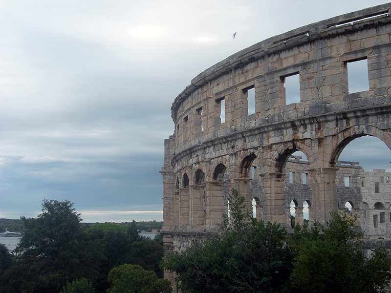 pula-colosseum