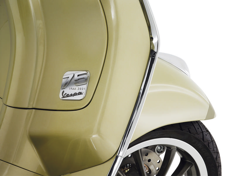 vespa-75-primavera-2021-9