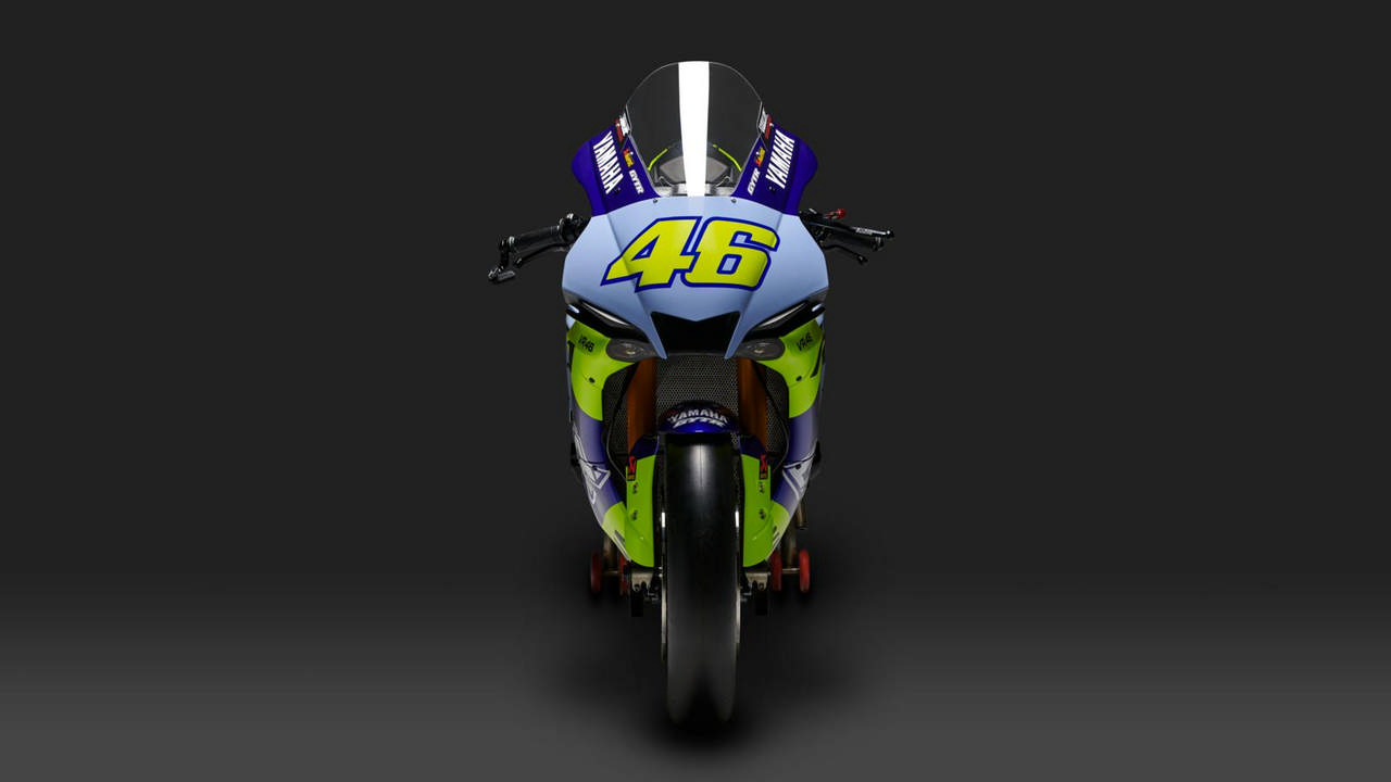 yamaha-r1-gtr-vr46-tribute-valentino-rossi-16