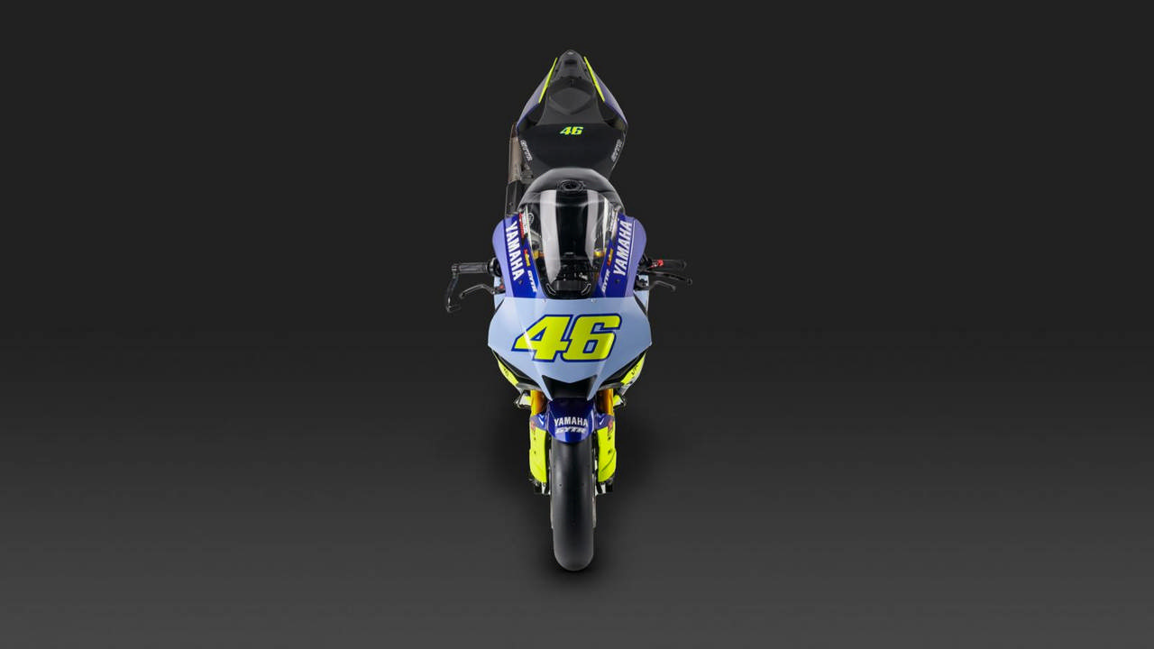 yamaha-r1-gtr-vr46-tribute-valentino-rossi-20