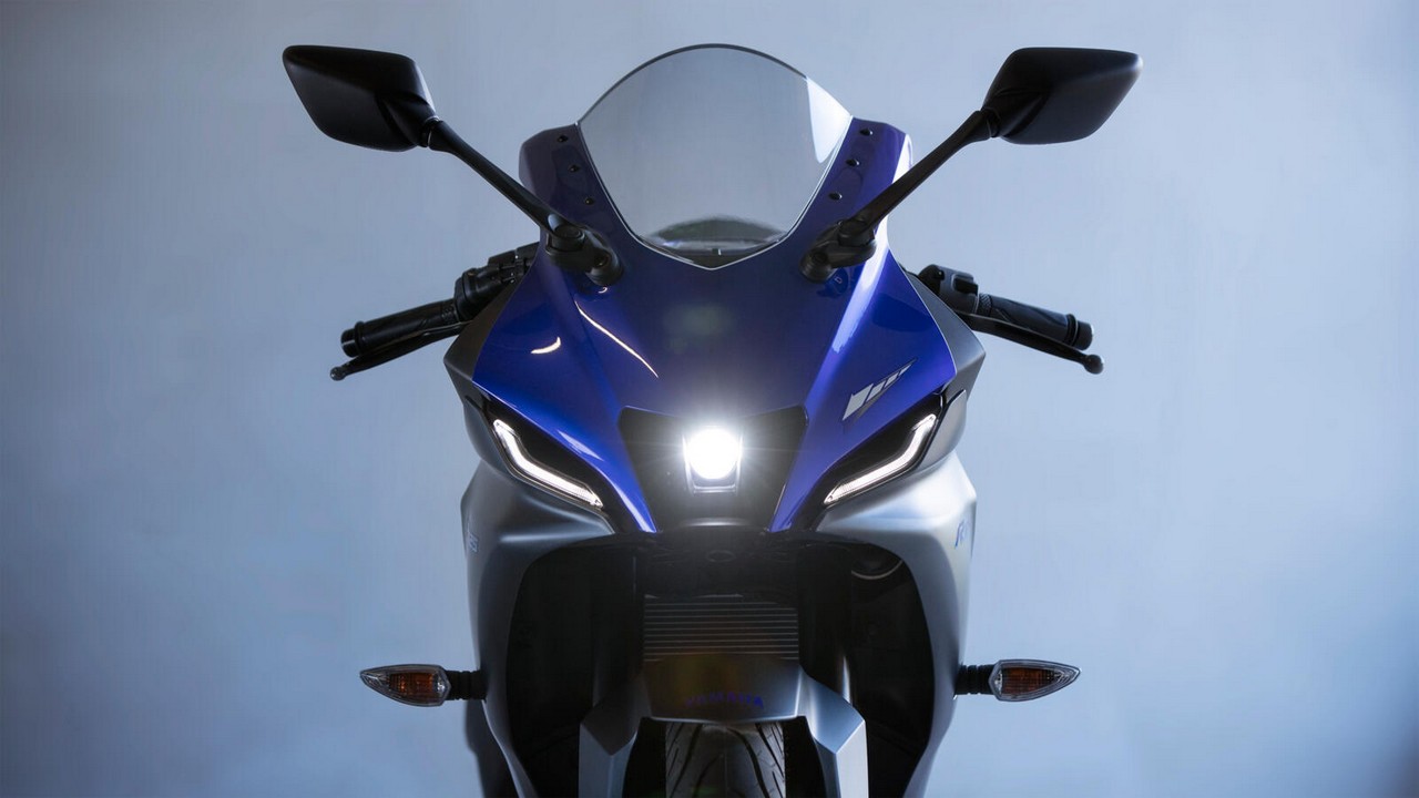 yamaha-yzf-r125-2023-14